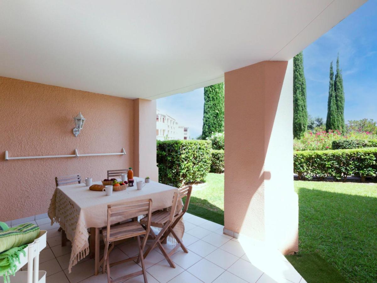 Apartment Village Cap Esterel - L'Esquinade-31 By Interhome Сен-Рафаель Екстер'єр фото