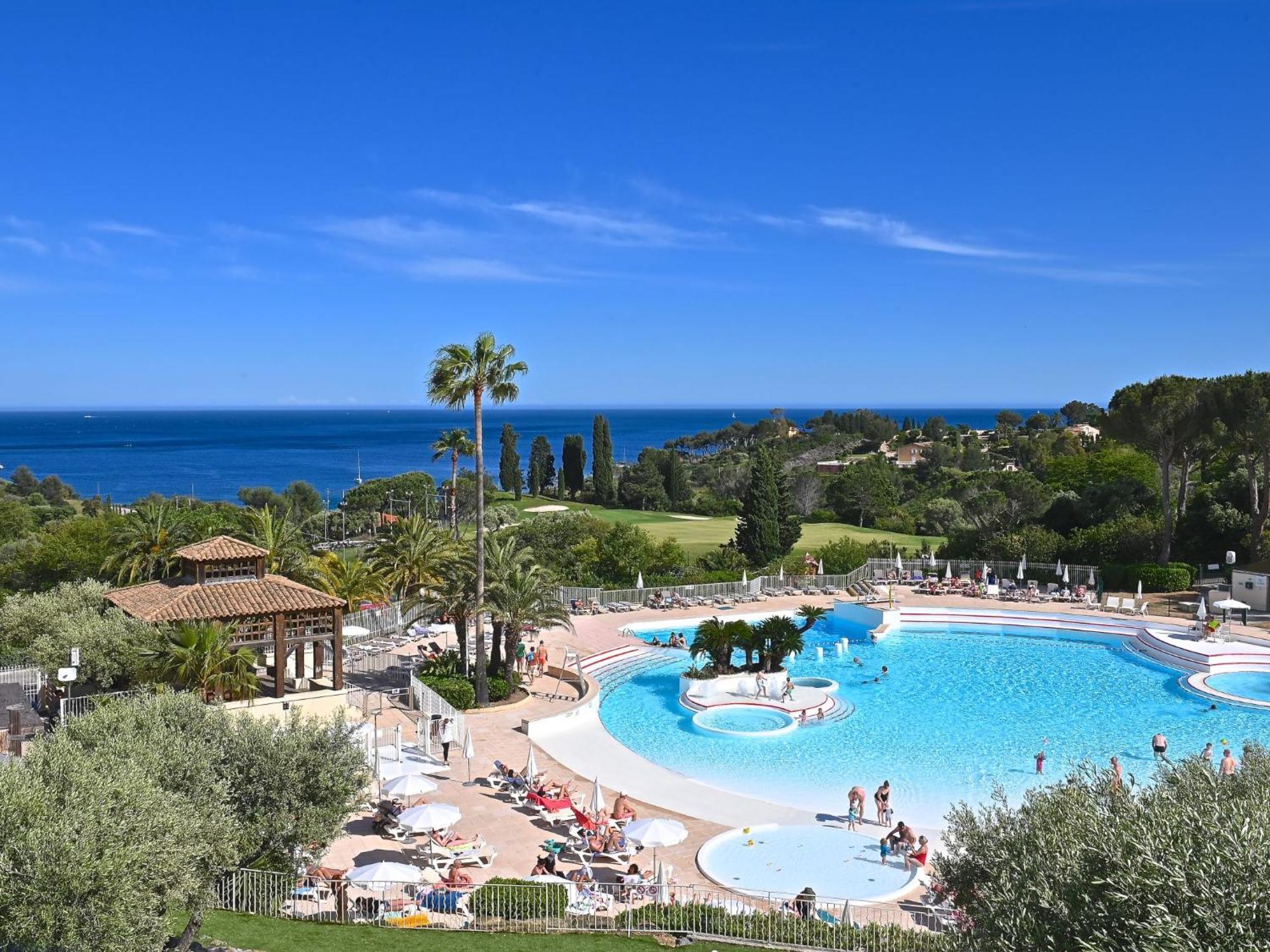 Apartment Village Cap Esterel - L'Esquinade-31 By Interhome Сен-Рафаель Екстер'єр фото